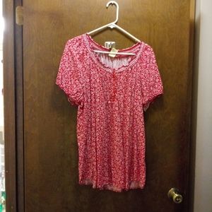 Red and white faded glory blouse